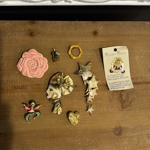 Vintage Pins Brooches Bundle